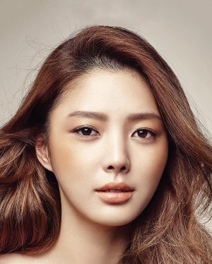 Uhm Hyun Kyung