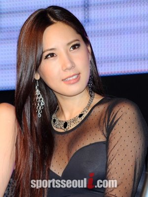 Chae Eun-jung (Cleo)
