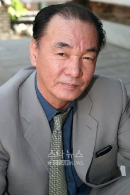 Lee Doo Yong