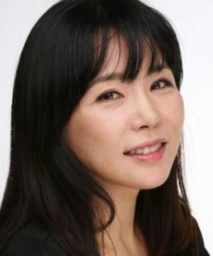 Dong Hyo Hee