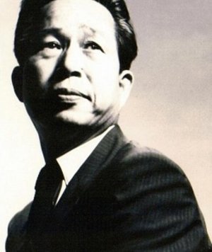 Jeong Yun Ju