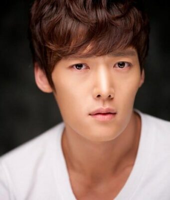 Choi Jin Hyuk