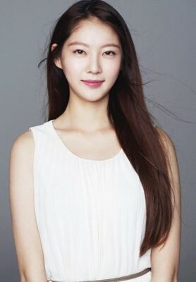 Gong Seung Yeon