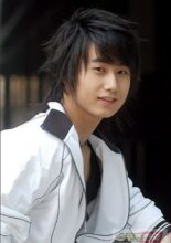 Heo-Young-Saeng-01