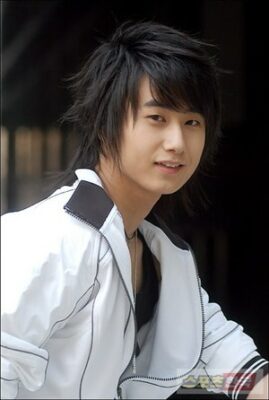 Heo Young-saeng (SS501, Double S 301)