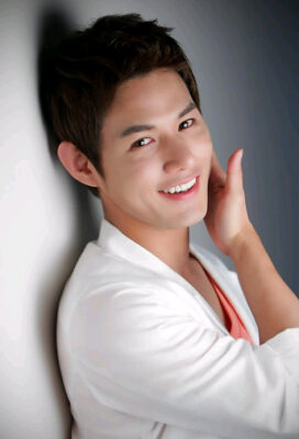 Jeon Ji Hoo