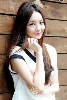 Kang Min-kyeong (Davichi)