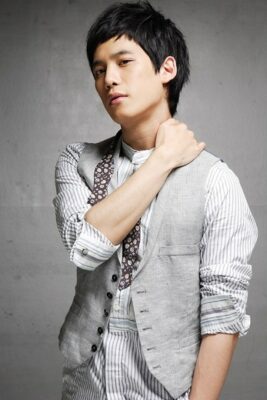 Park Ki Woong