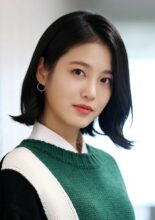 Shin-Ye-Eun-01