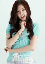 Son-Na-Eun-01