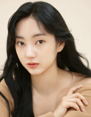 Kwon Go Eun