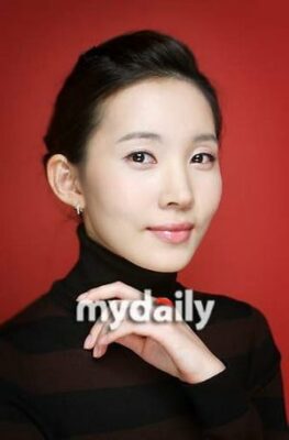 Yoon Joo Hee
