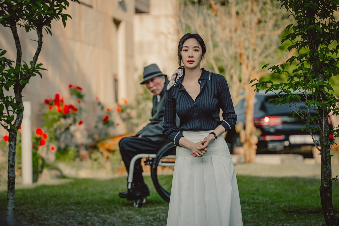 Lee Chung Ah And Lee Min Jae Are Entangled With Lee Bo Young In Upcoming Drama “Hide”