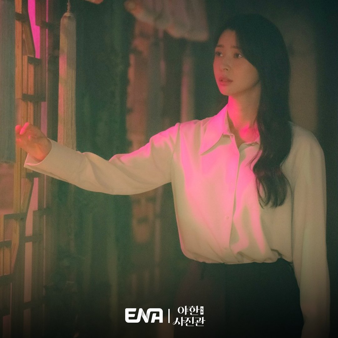 Joo Won And Kwon Nara Are Meant For Each Other In Upcoming Drama “The Midnight Studio”