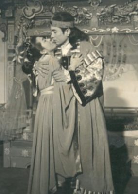 Prince Ho Dong and Princess Nak Rang