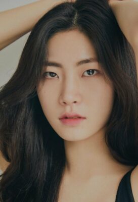 Kim Ha Young