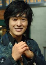 yoon-ji-hoo